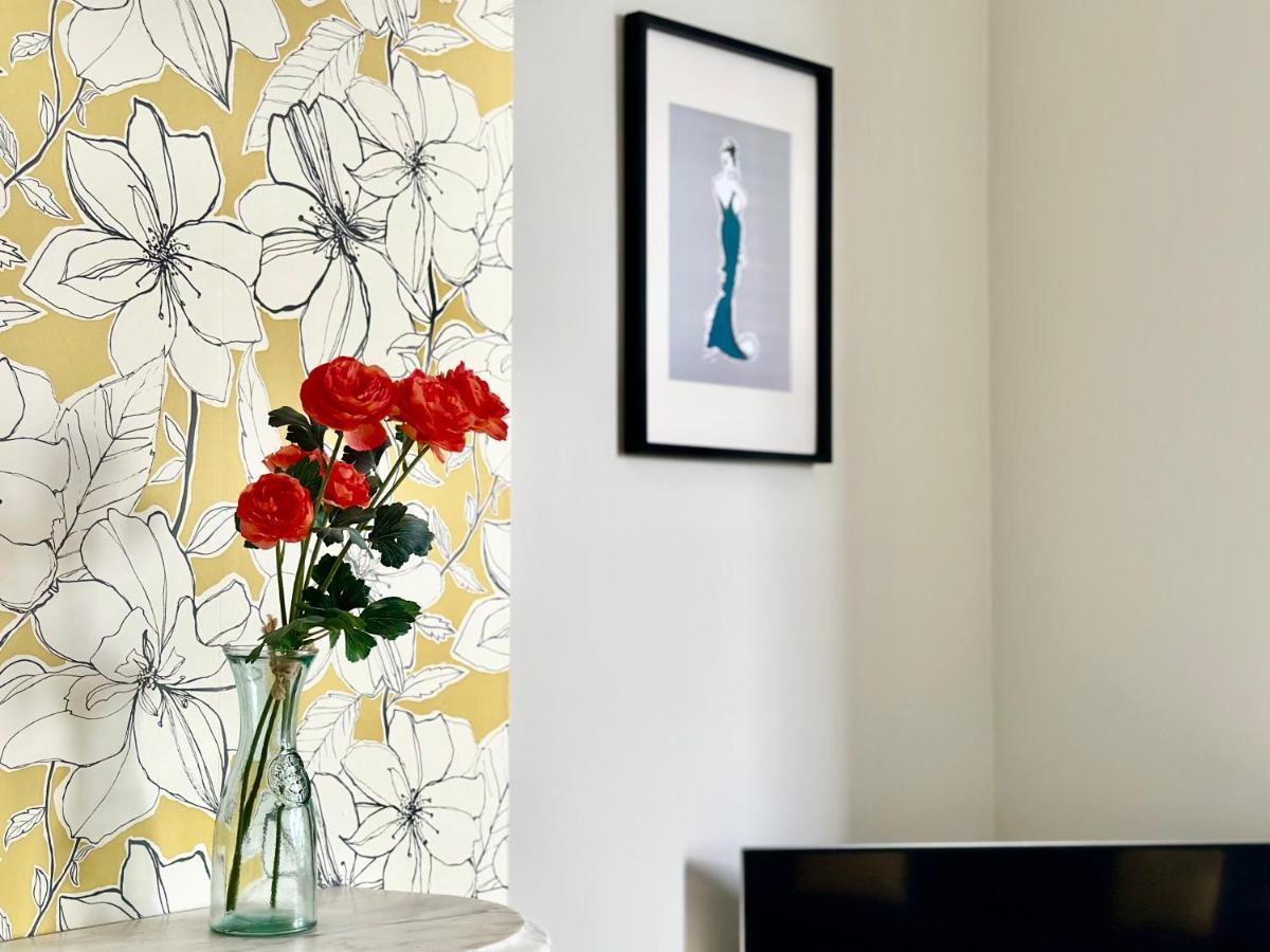 Moorgate View With Free On Street Parking Apartment York Bagian luar foto