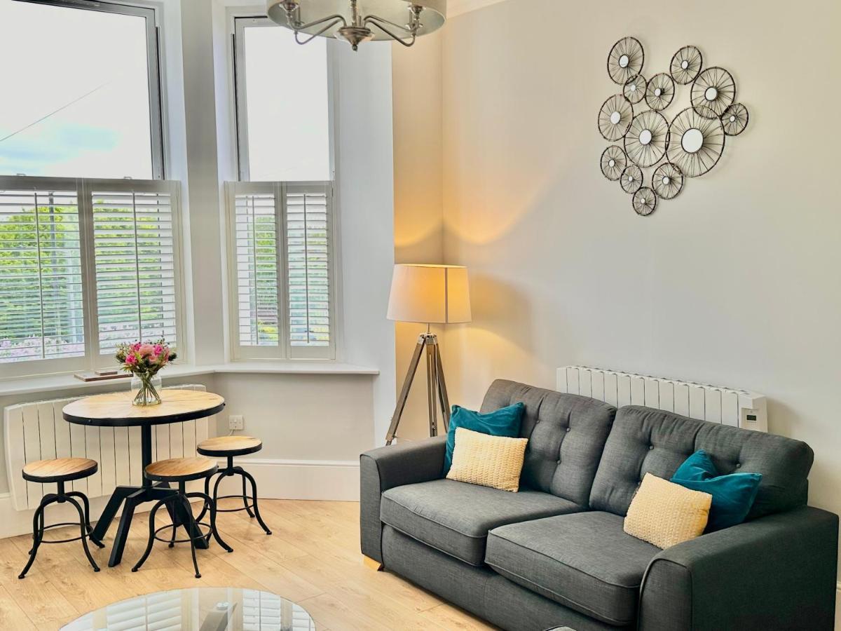 Moorgate View With Free On Street Parking Apartment York Bagian luar foto