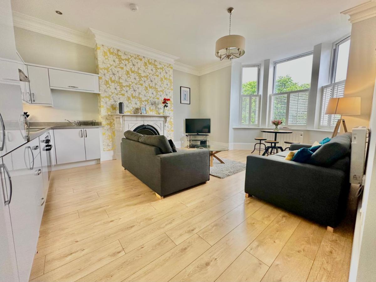 Moorgate View With Free On Street Parking Apartment York Bagian luar foto