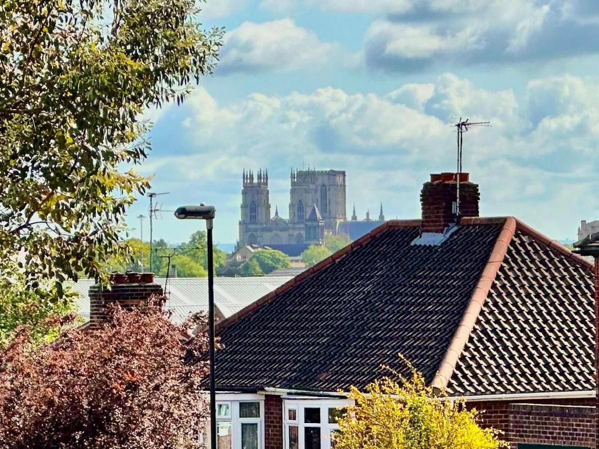 Moorgate View With Free On Street Parking Apartment York Bagian luar foto